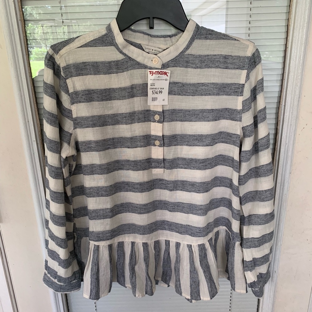 Lucky brand striped shirt with ruffle bottom. NWT